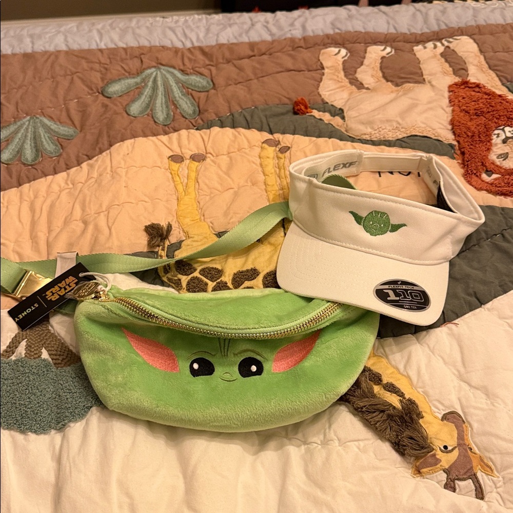 NWT Stoney Clover Grogu Star Wars Fanny Pack